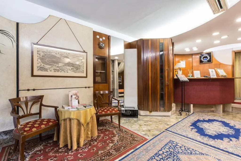 Lobby, Ambassador Tre Rose, Venice