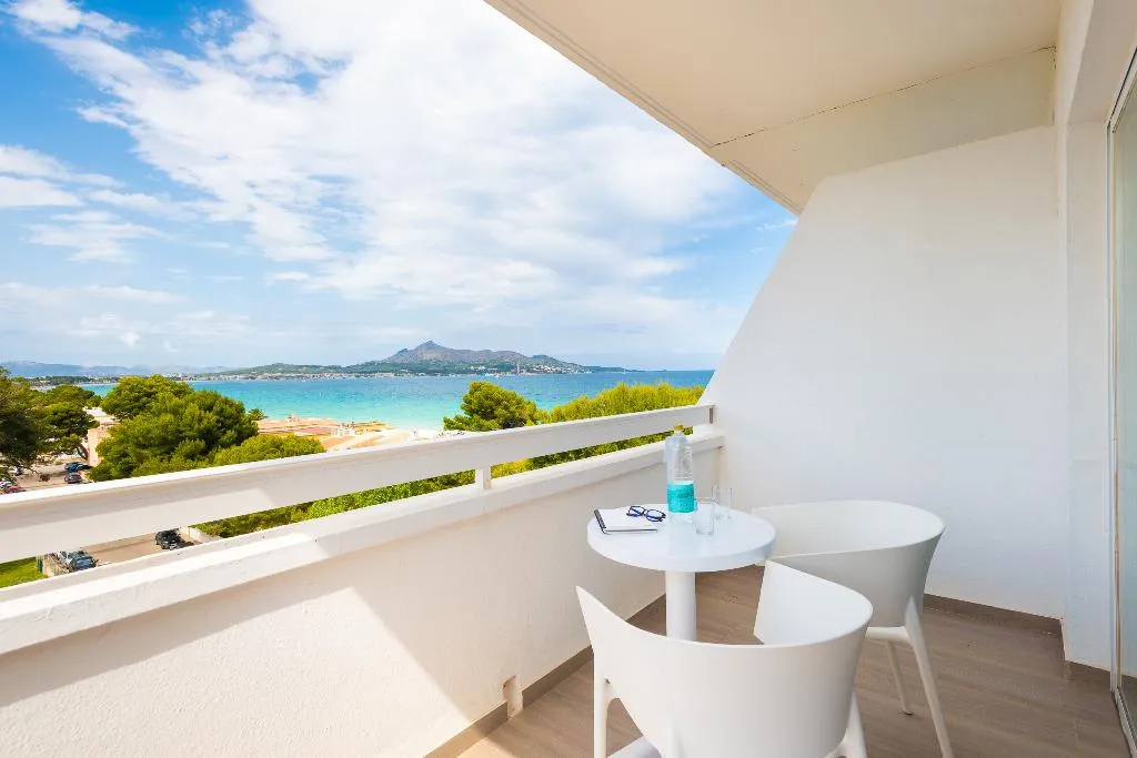 SUITE SEA VIEW CAPACITY 5 Room, Hotel Condesa, Majorca