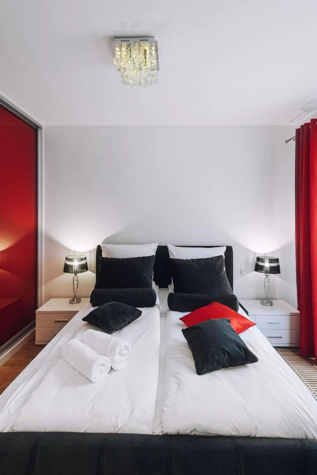 Room, City Lights Apartments, Krakow