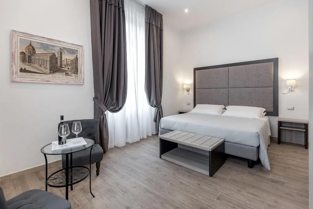 Room, Apollo Guest House, Florence