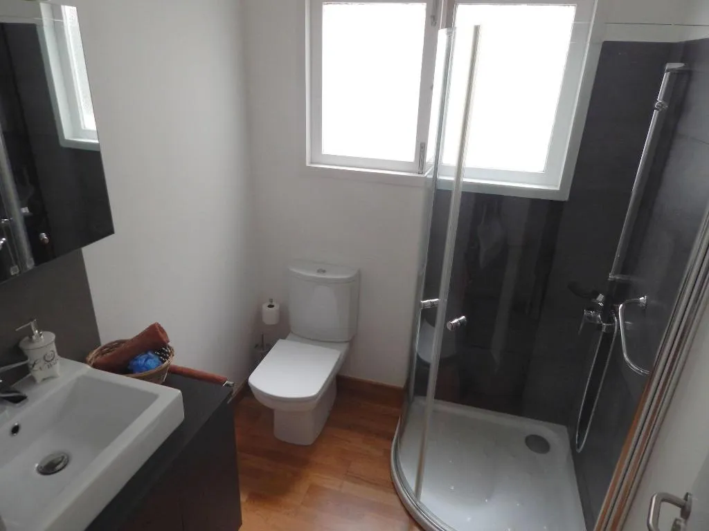 Room, Twenty-Seven Degrees, Gran Canaria
