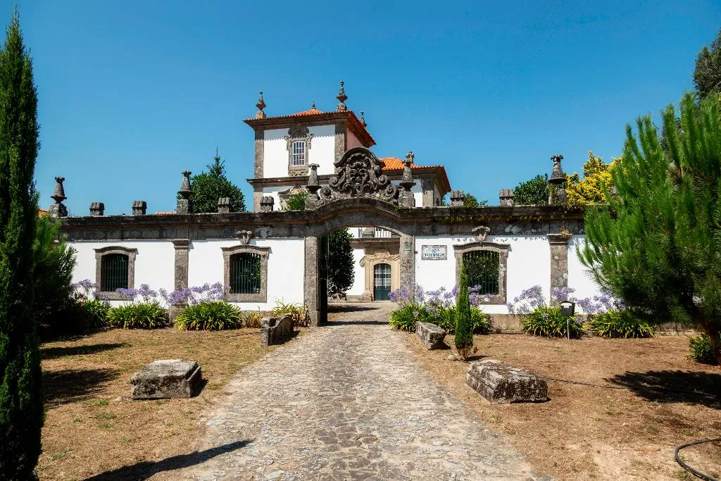 General view, Casa Das Torres, Porto