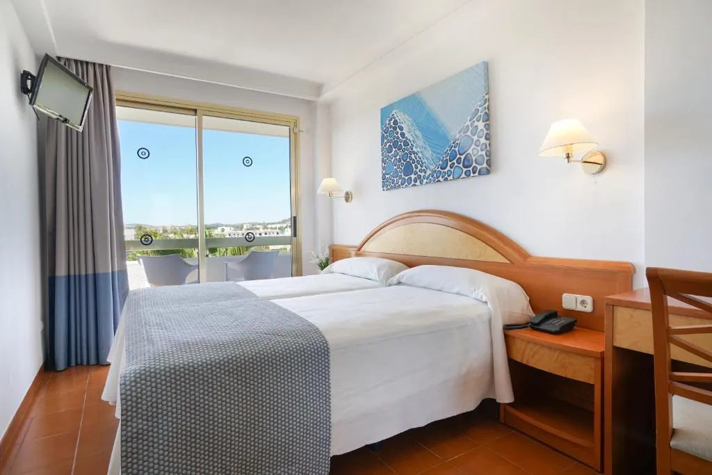 Double or Twin ECONOMY Room, Hotel Millor Sol, Majorca