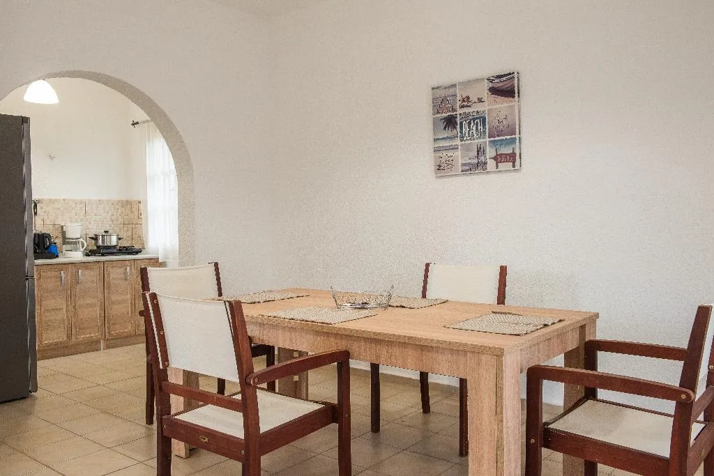 APARTMENT SEA VIEW CAPACITY 5 Room, Athina Villas, Crete