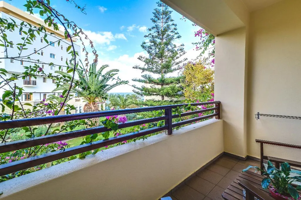 DOUBLE SIDE SEA VIEW Room, Creta Royal, Crete