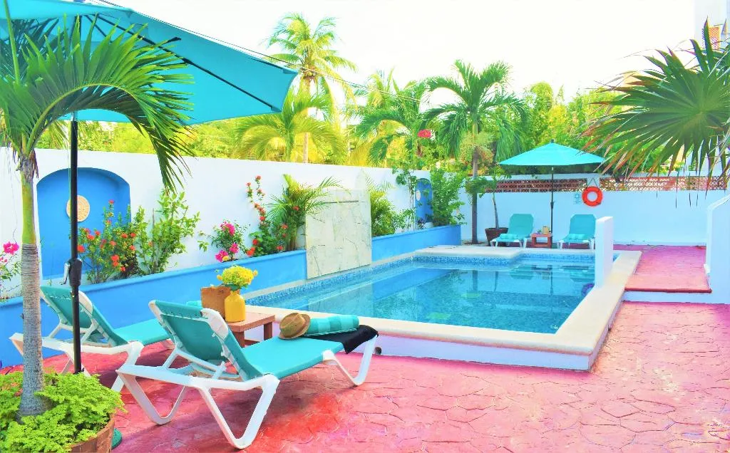 Pool, Corales Suites, Cancun Area