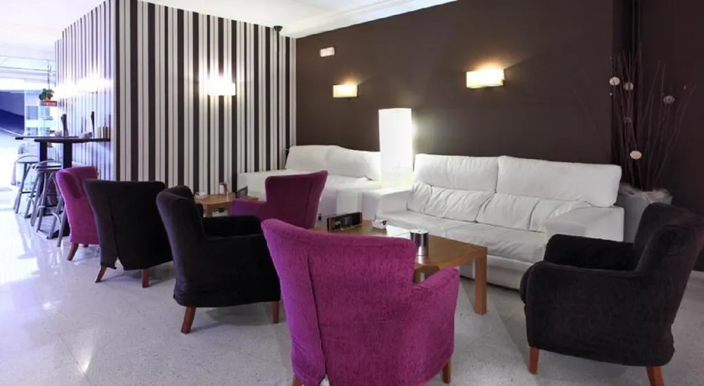 Lobby, Norai, Costa Brava