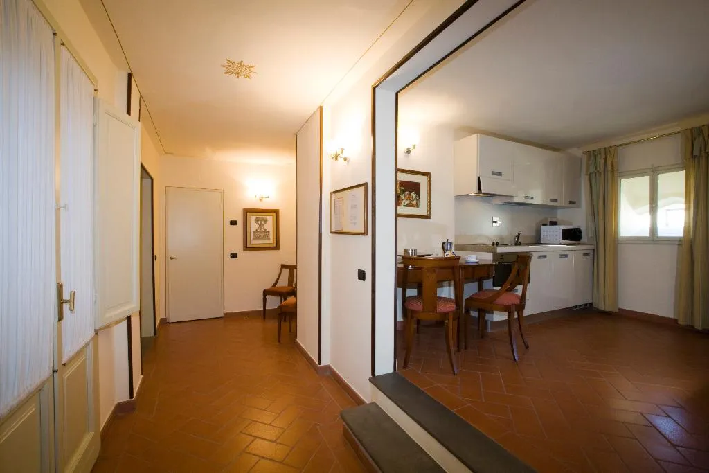 APARTMENT ECONOMY Room, Residence Palazzo Gamba, Florence
