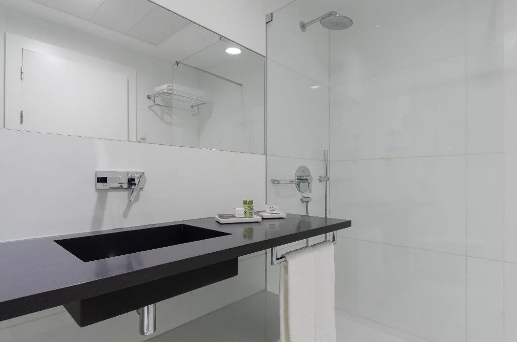 DOUBLE STANDARD Room, Olissippo Saldanha, Lisbon