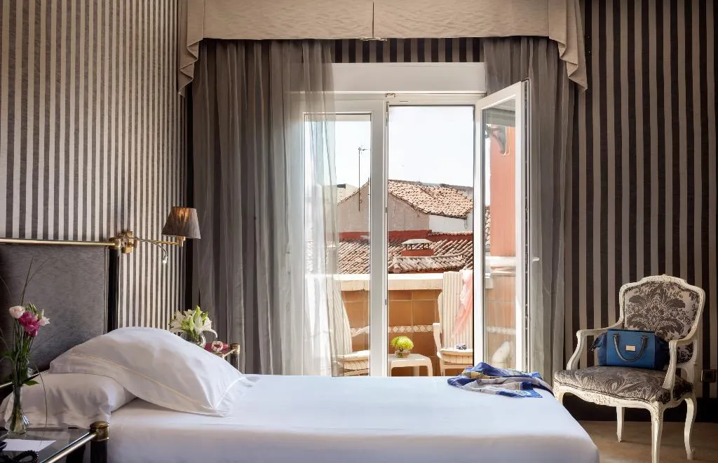 DOUBLE SUPERIOR Room, Inhala Hotel Garden, Madrid