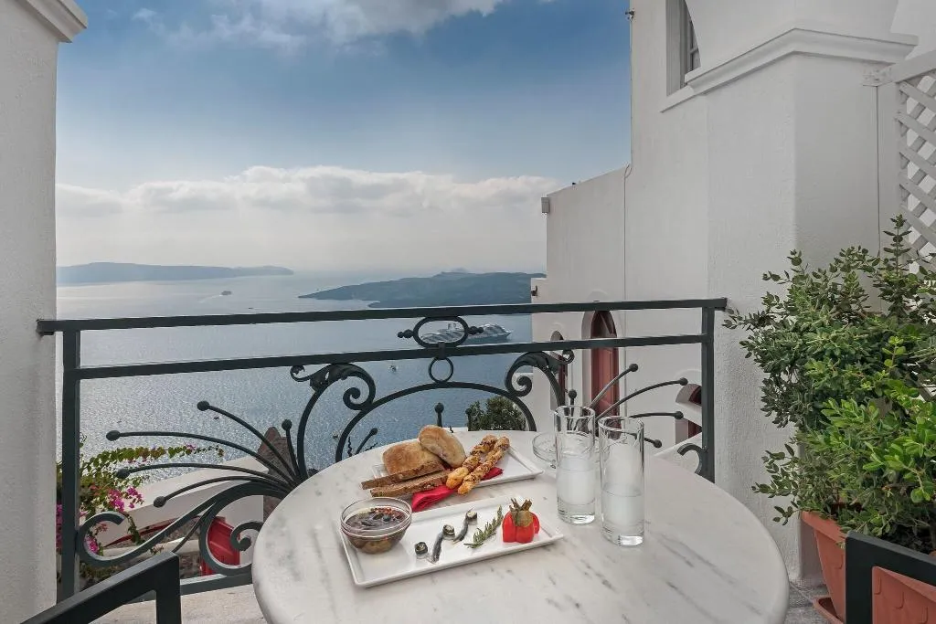 Terrace, Aigialos Luxury Traditional Settlement, Santorini