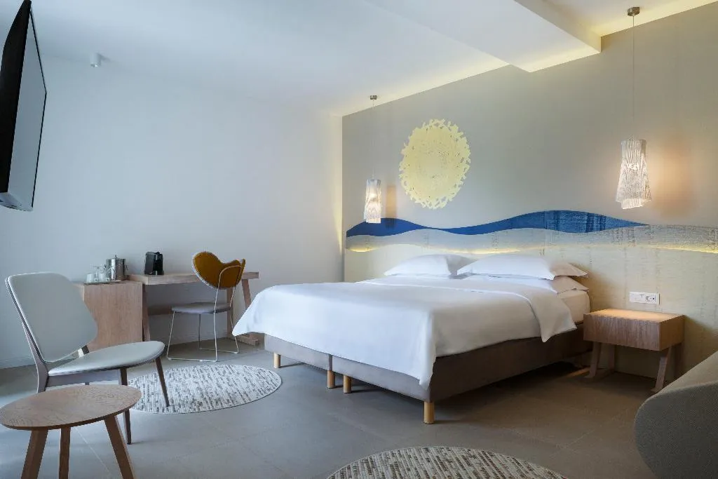 JUNIOR SUITE STANDARD Room, Bluesun Hotel Jadran, Split