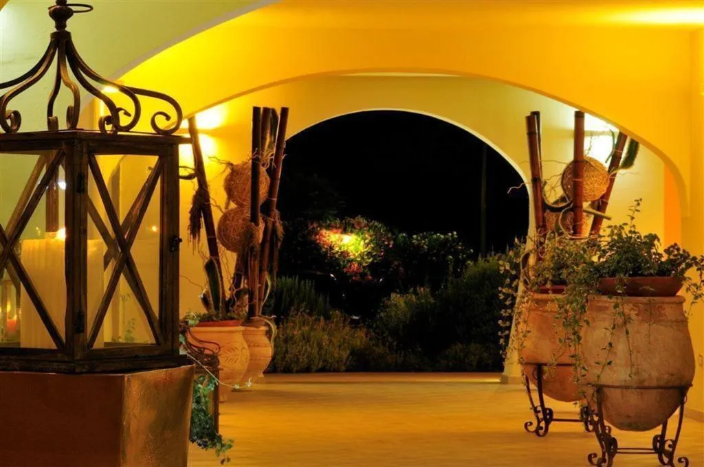Lobby, Baia Del Porto, Olbia