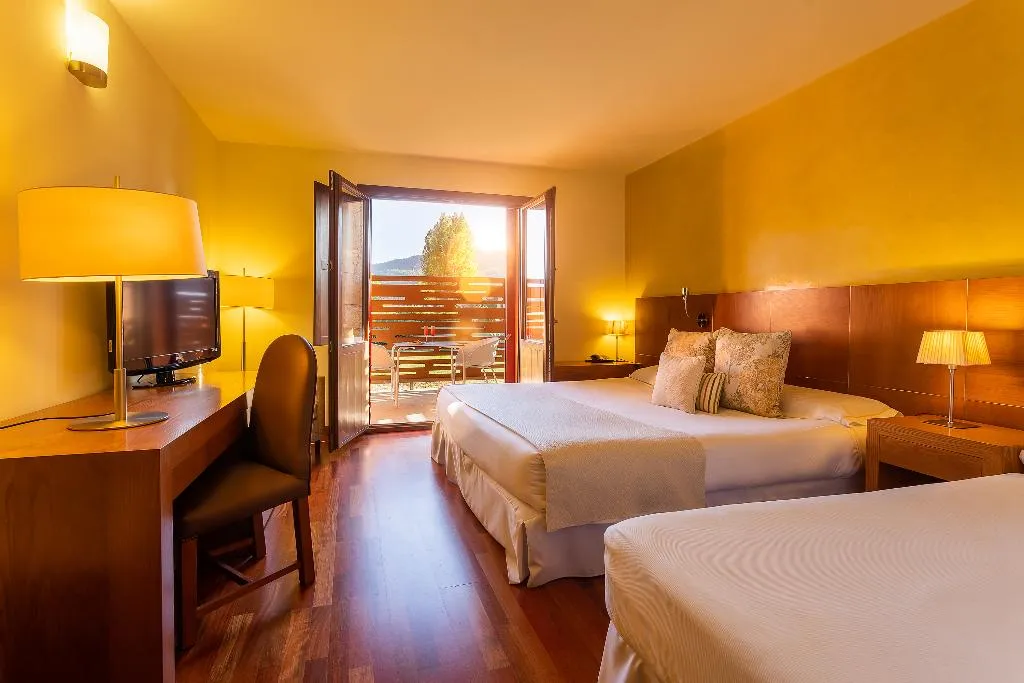 TRIPLE STANDARD Room, Puerta de Gredos, Madrid