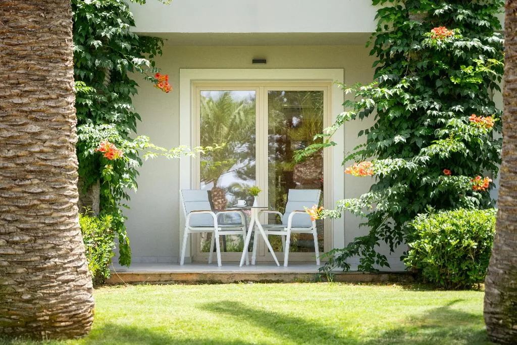 BUNGALOW GARDEN VIEW Room, Iberostar Selection Creta Marine, Crete