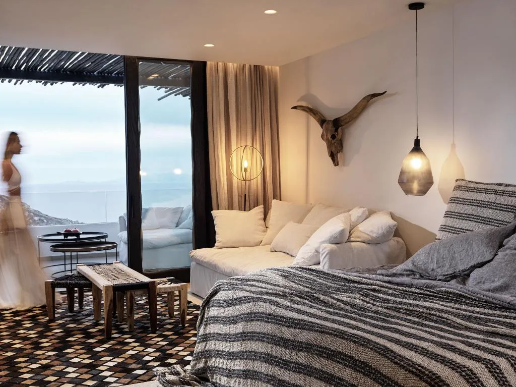 SUITE HONEYMOON Room, Myconian Panoptis Escape, Mykonos