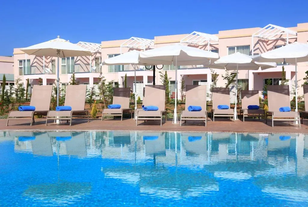 Pool, Sandy Villas, Corfu