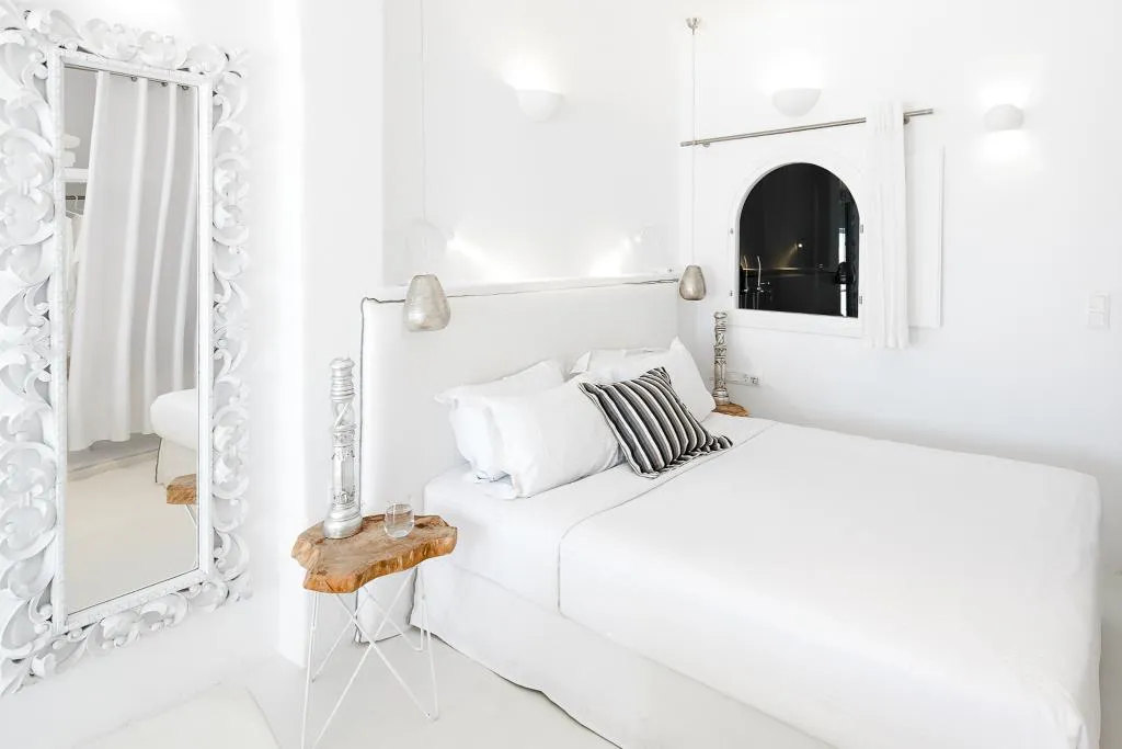 SUITE SUPERIOR WITH PRIVATE POOL Room, Infinity Suites & Dana Villas, Santorini