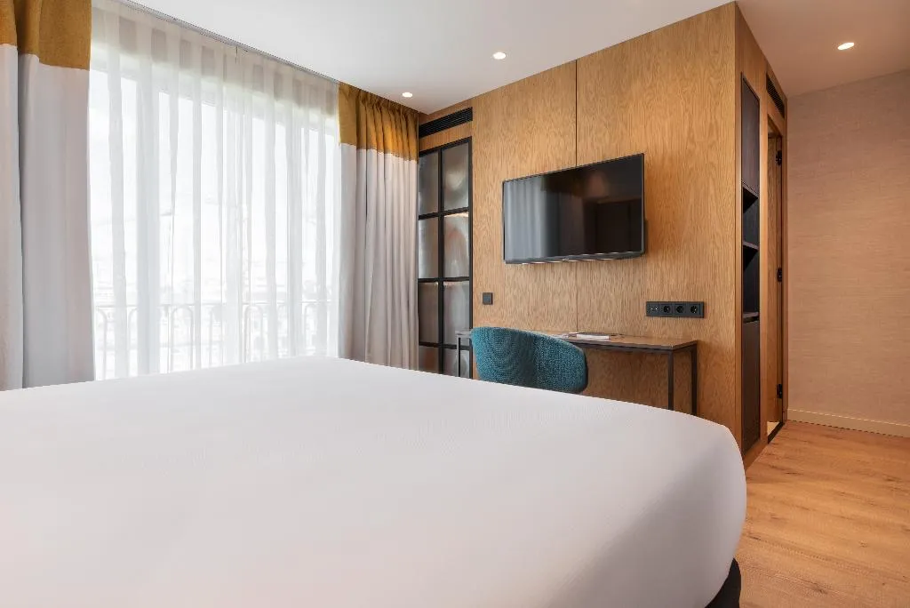 DOUBLE STANDARD Room, Eurostars Aliados, Porto