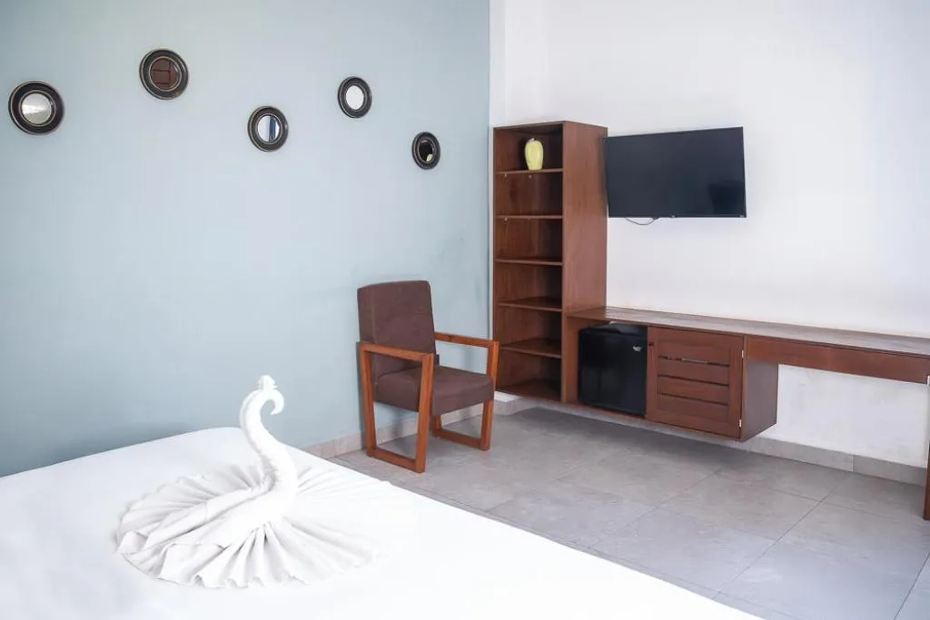 DOUBLE DELUXE KING BED Room, Hotel Boutique Mura, Cancun Area