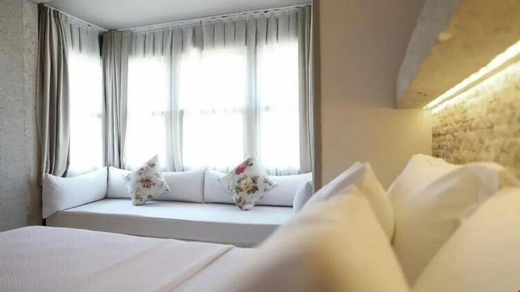 Room, Triangulo Hotel, Izmir