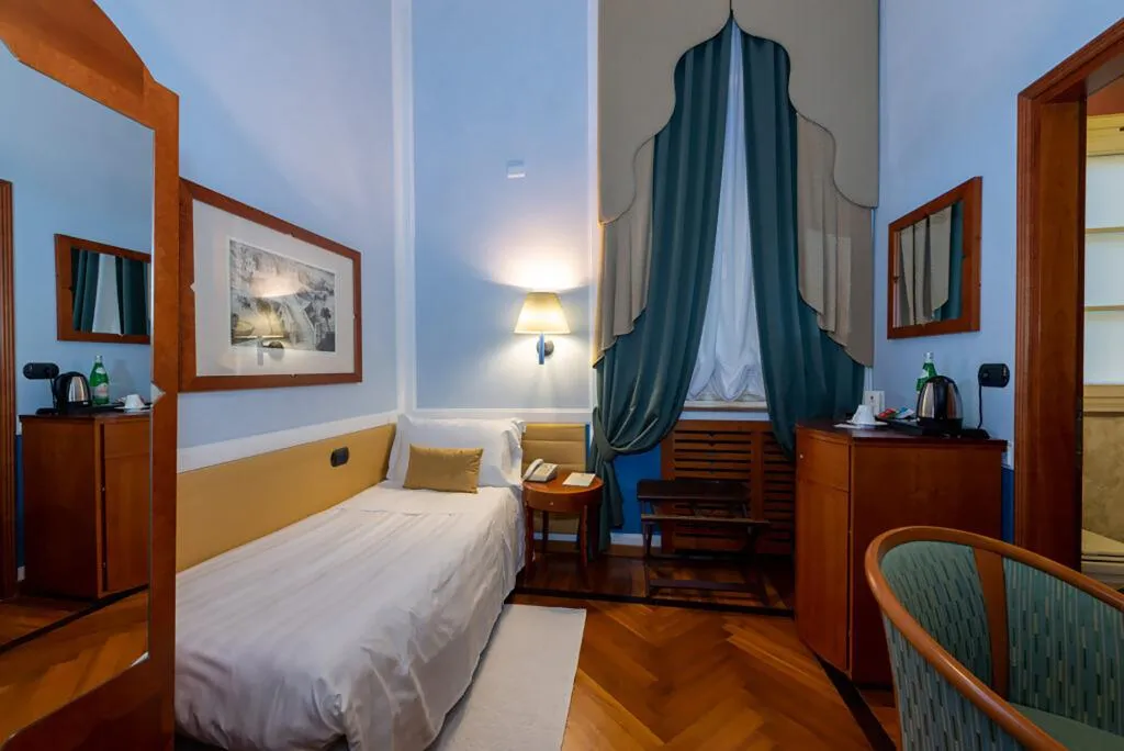 SINGLE STANDARD Room, Grand Hotel Ortigia, Catania