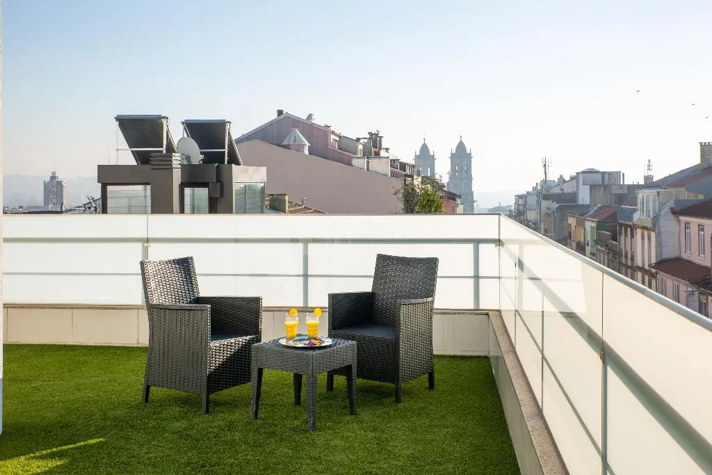DOUBLE SUPERIOR WITH TERRACE Room, Hotel Cristal Porto, Porto