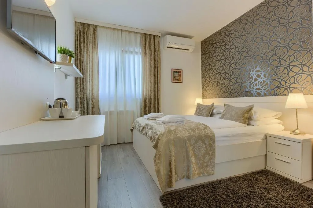 Room, Pansion Martin, Split