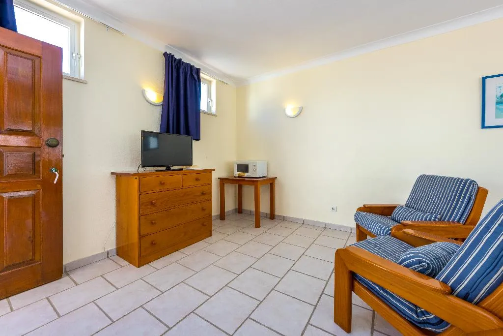 APARTMENT ONE BEDROOM Room, Ouratlantico, Algarve