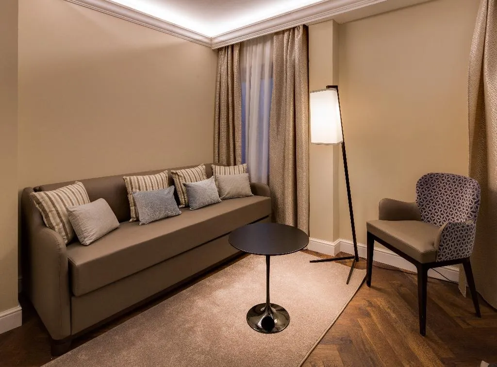 QUADRUPLE STANDARD Room, CHC Continental, BW Premier Collection, Venice