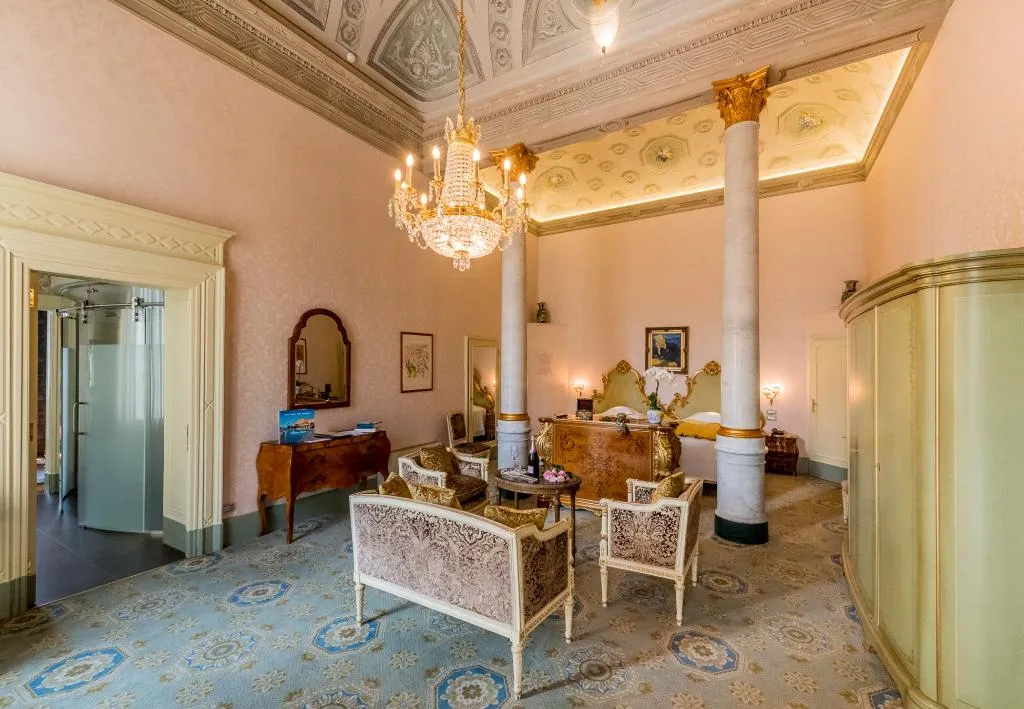 SUITE LAKE VIEW Room, Grand Hotel Villa Serbelloni, Milan
