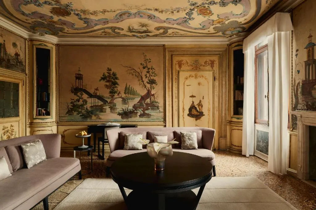 SUITE STANDARD Room, Aman Venice, Venice
