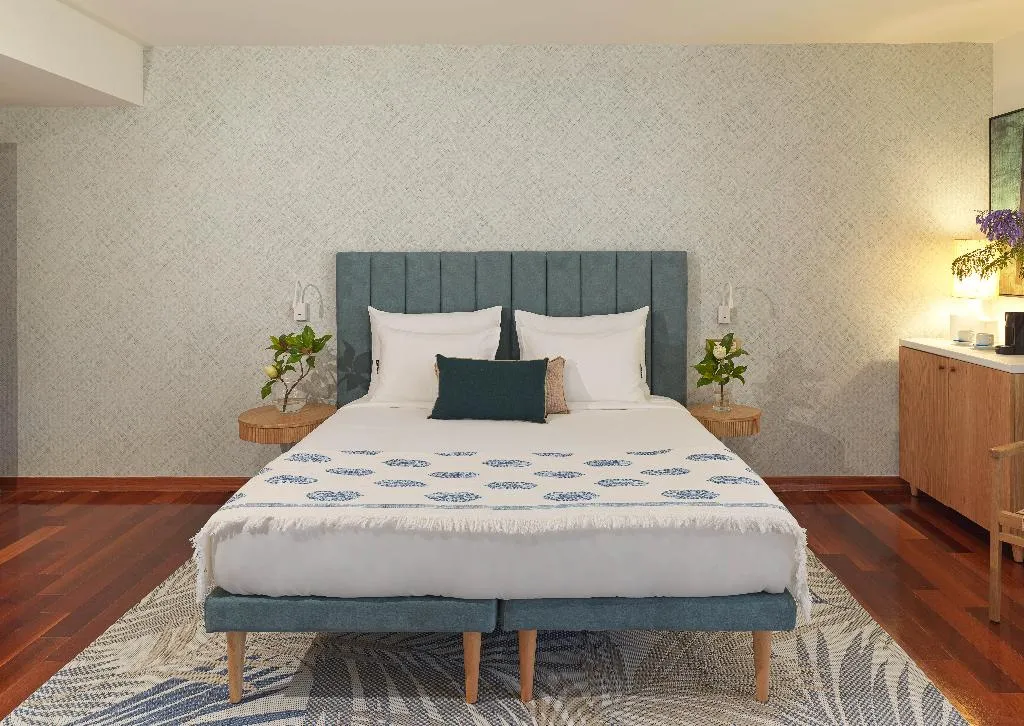 JUNIOR SUITE SEA VIEW WITH PRIVATE POOL Room, Seafos Luxury Resort & Spa, Kalamata