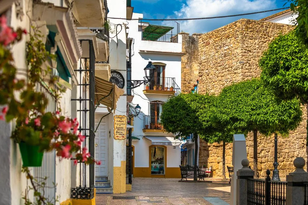 Sports and Entertainment, Fuerte Marbella, Costa Del Sol