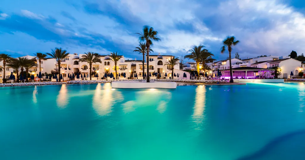Pool, Globales Aparthotel Bouganvilla, Majorca