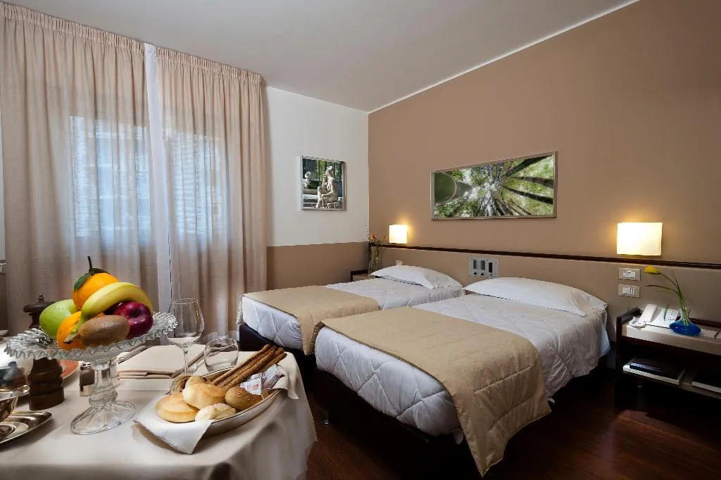 DOUBLE SINGLE USE STANDARD Room, Astoria Palace Hotel, Palermo