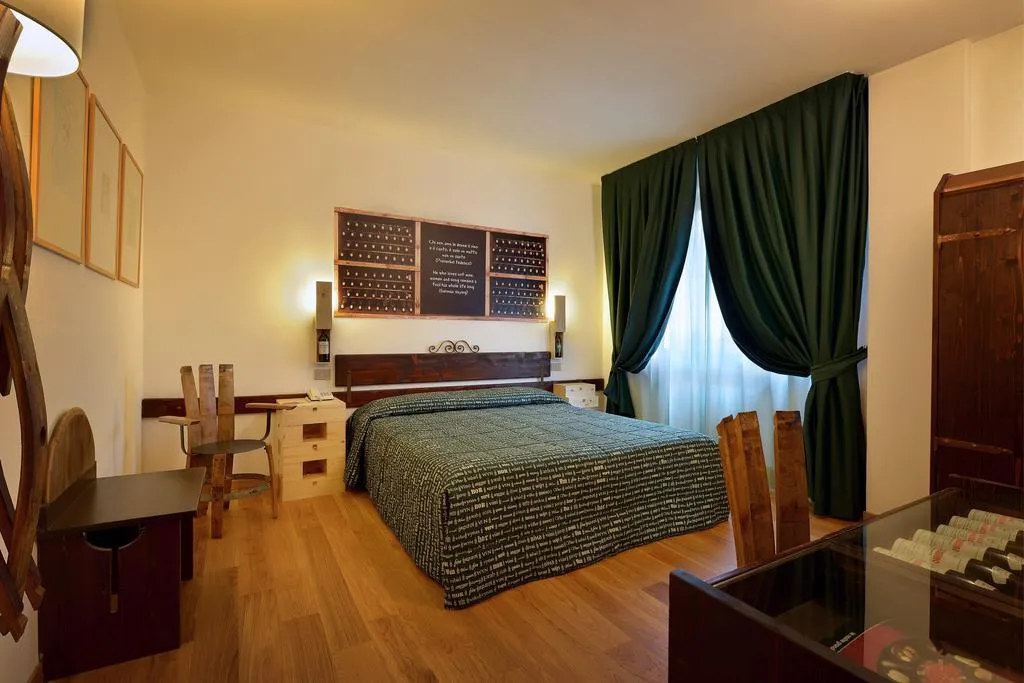 Room, Gio Wine e Jazz Area, Perugia