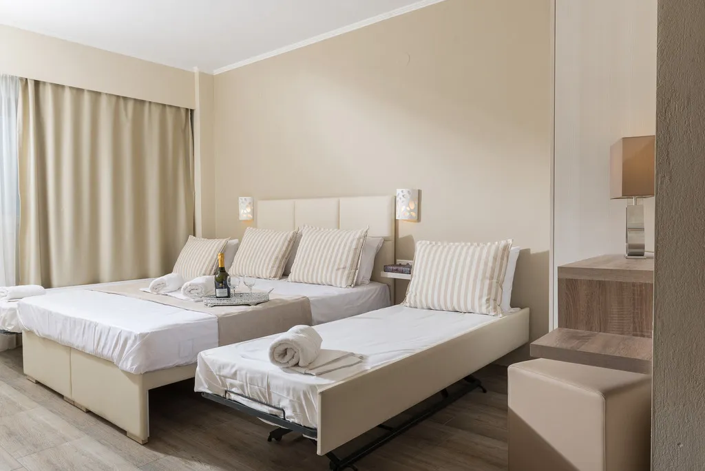 STUDIO DELUXE Room, Ammos Beach & Studios, Thessaloniki