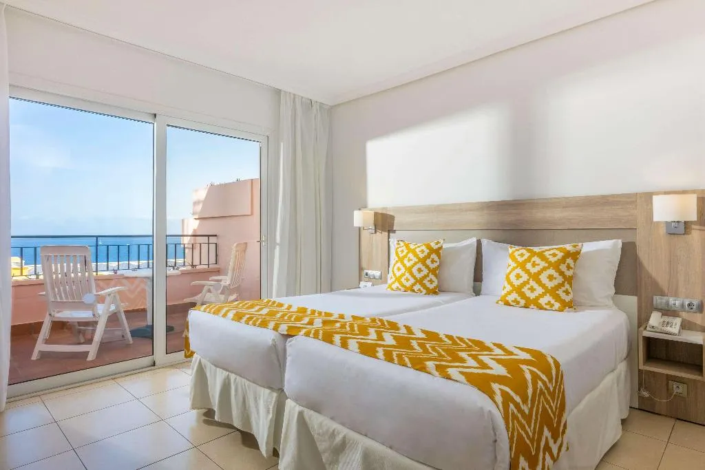Room, Landmar Costa Los Gigantes Family Resort, Tenerife