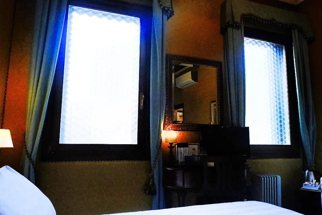 DOUBLE CITY VIEW QUEEN BED Room, San Gallo, Venice