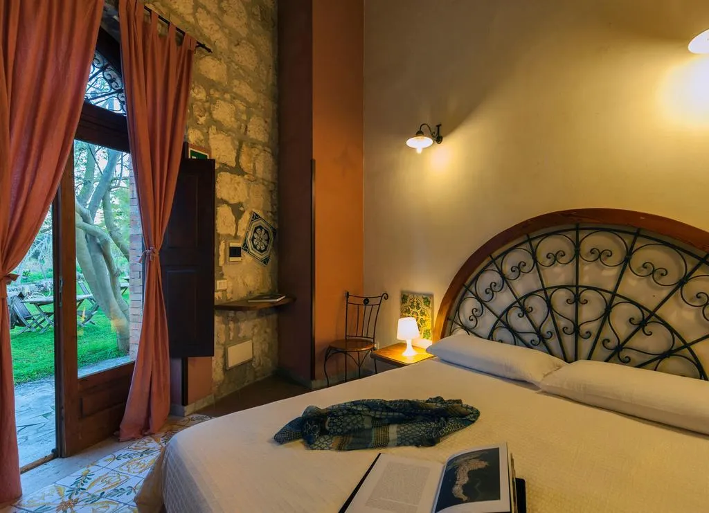 Room, Villa dei Papiri, Catania