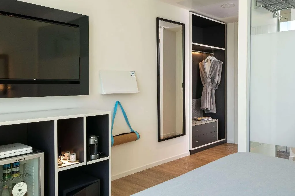 STUDIO STANDARD Room, Innside Milano Torre Galfa, Milan