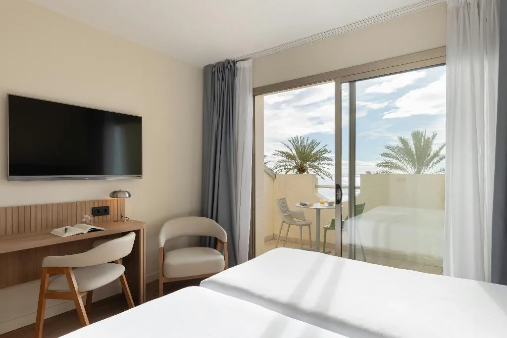 DOUBLE SINGLE USE SEA VIEW WITH TERRACE Room, Sercotel Kalma Sitges, Costa Brava
