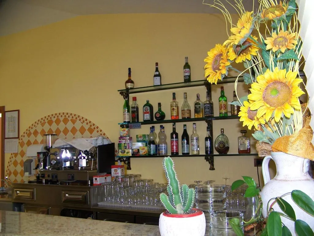 Bar, S Olia Hotel, Cagliari