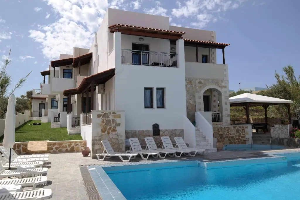 Pool, Ledra Maleme, Crete