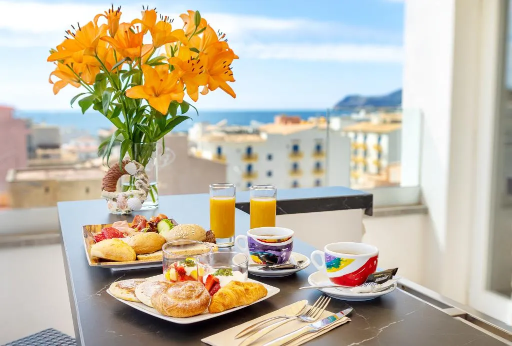Bar, The Place Hotel - Only Adults, Majorca