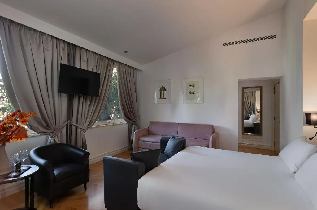 JUNIOR SUITE CLASSIC Room, Hotel Principe Torlonia, Rome