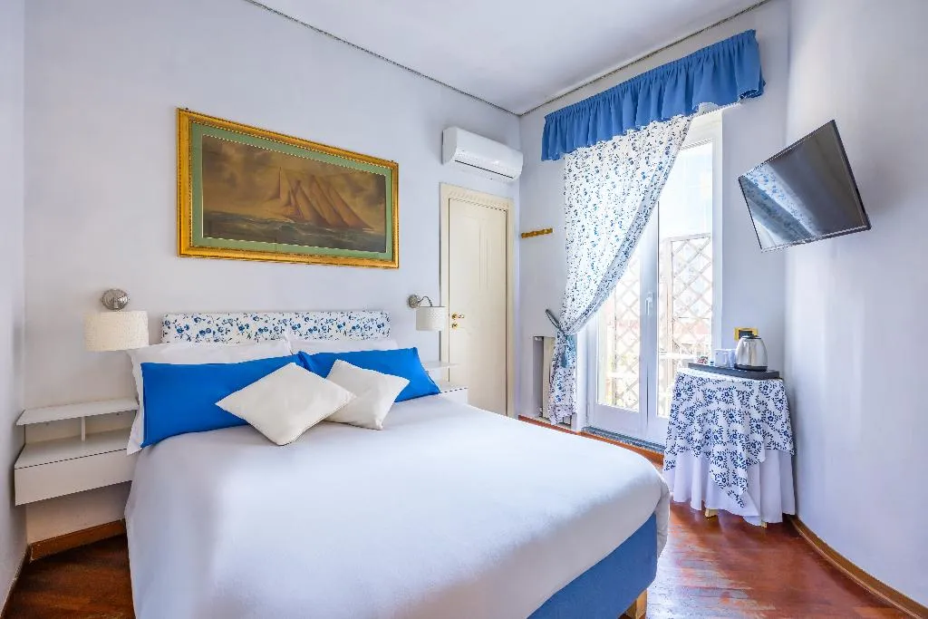Room STANDARD Room, La Casa Di Bruno, Naples