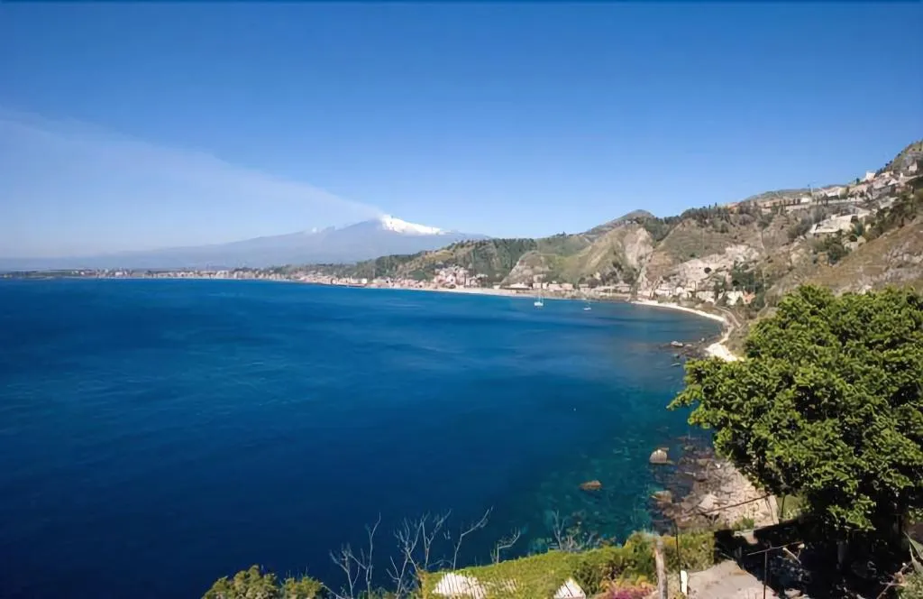 General view, Villa degli Ulivi, Taormina