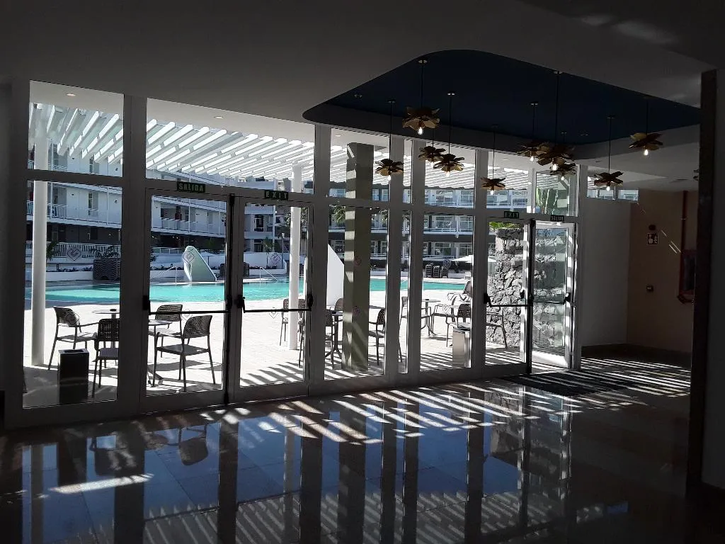 Terrace, Gara Suites Golf & Spa, Tenerife